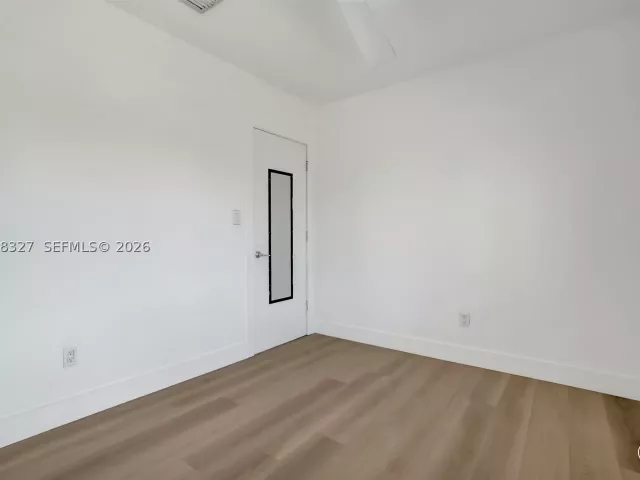 4-bedroom home for sale in Miami - 14520 Carver Drive - MondialRealty