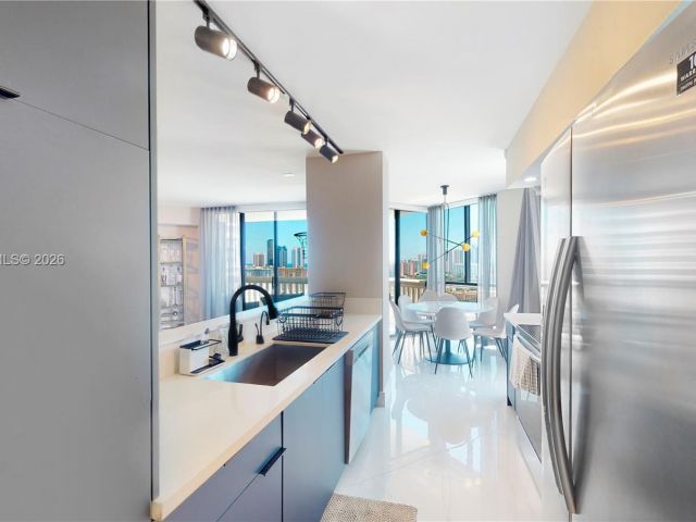 Apartment for sale  Unit #2903 - photo 7523119