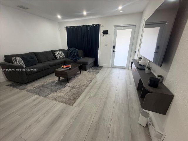 Home for rent at 660 SW 30th Ter 0 - photo 7522992