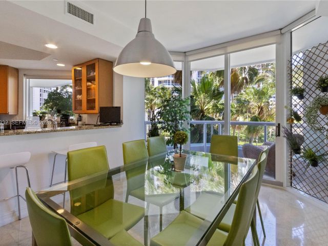 Apartment for sale  Unit #604 - photo 7526638