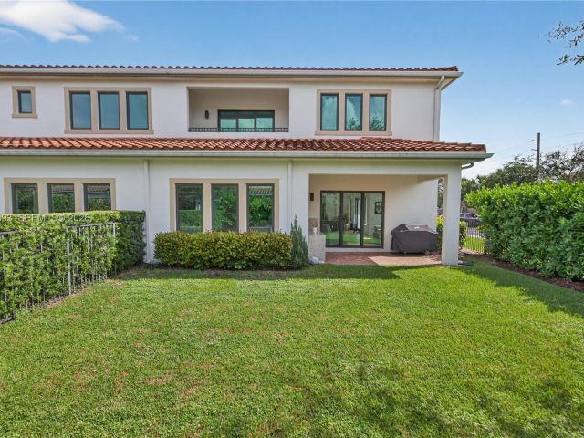 Home for sale at 5999 E Brookfield Cir E - photo 7531558