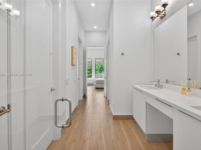 Home for sale at 5999 E Brookfield Cir E - photo 7531570