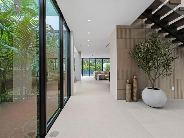 Home for sale at 4534 Sheridan Ave - photo 7523365