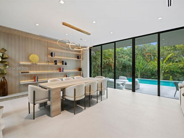 Home for sale at 4534 Sheridan Ave - photo 7523373