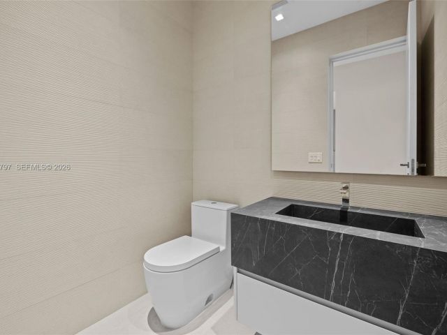 Home for sale at 4534 Sheridan Ave - photo 7523380