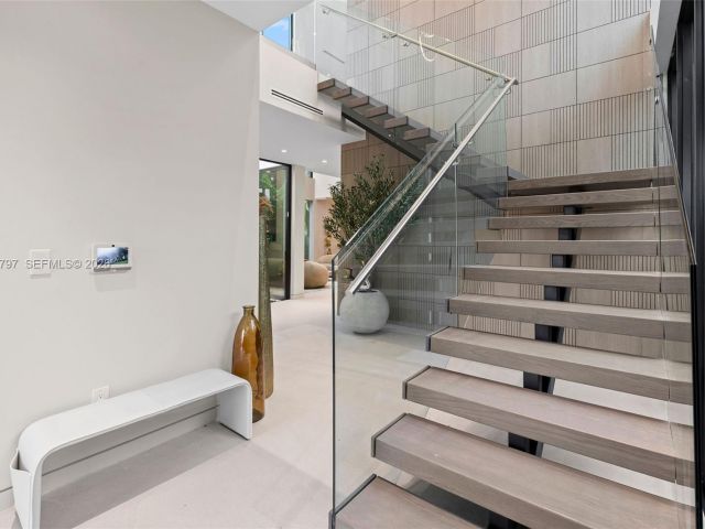 Home for sale at 4534 Sheridan Ave - photo 7523381