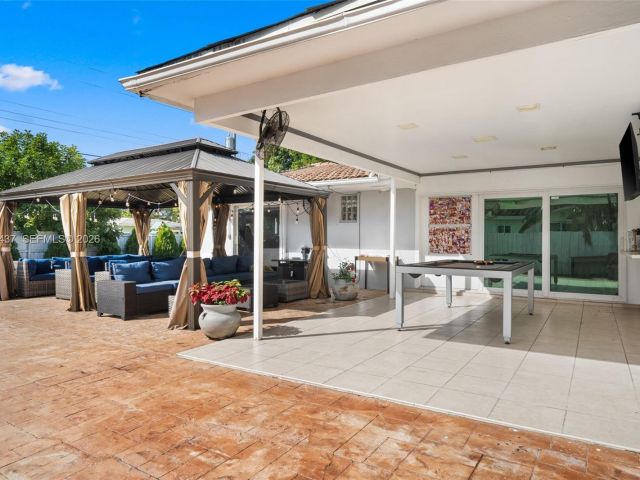 Home for rent at 4306 Johnson St - photo 7523555