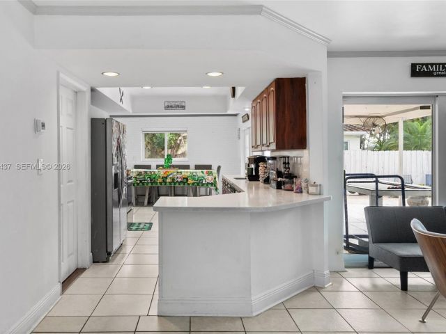 Home for rent at 4306 Johnson St - photo 7523558