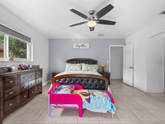 Home for rent at 4306 Johnson St - photo 7523571