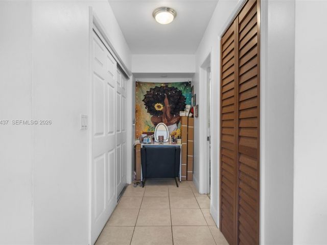 Home for rent at 4306 Johnson St - photo 7523572