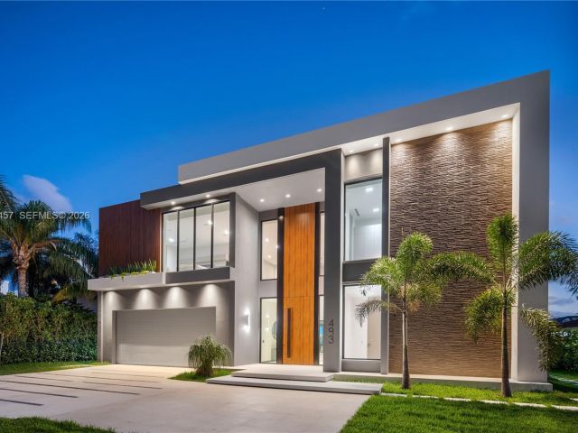 Home for rent at 493 Holiday Dr - photo 7525281