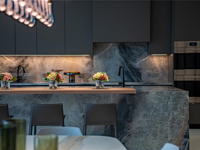 Home for rent at 493 Holiday Dr - photo 7525300