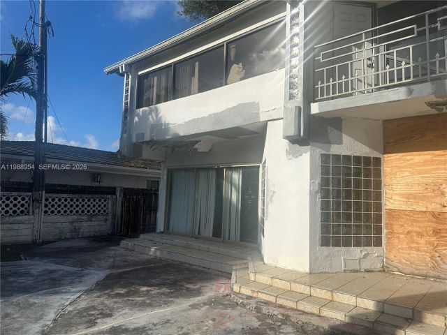 Home for sale at 1977 NE 119th Rd - photo 7523587