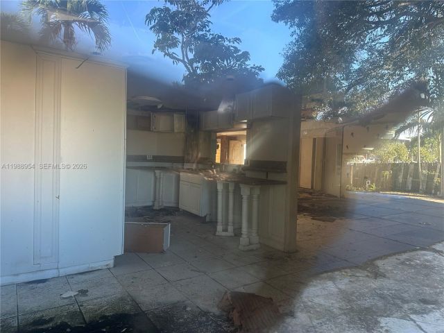 Home for sale at 1977 NE 119th Rd - photo 7523590