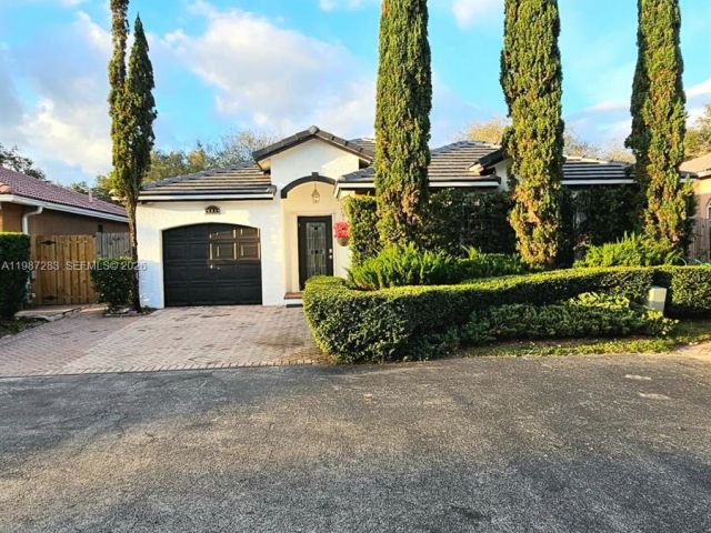 Home for sale at 8003 SW 158th Pl - photo 7524888