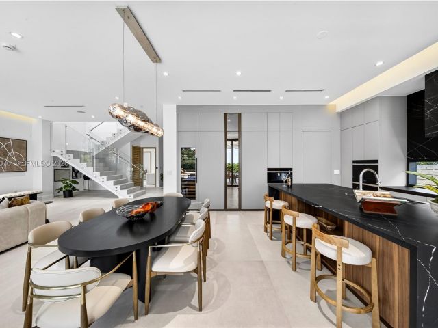 Home for sale at 609 SW 24th Rd - photo 7523352