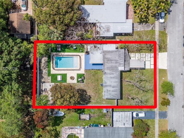 Home for sale at 1110 NE 130th St - photo 7523957