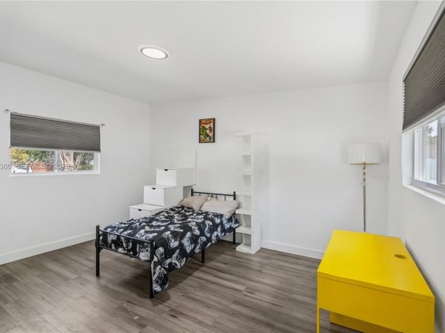 Home for sale at 1110 NE 130th St - photo 7523970