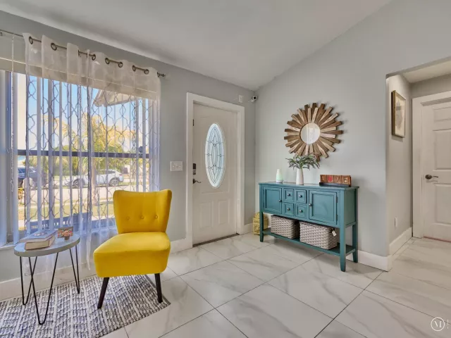 3-bedroom home for sale in Boca Raton - 9020 SW 8th Street - MondialRealty