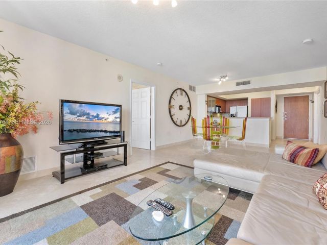 Apartment for sale  Unit #1106 - photo 7526470