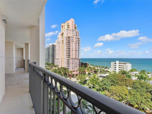 Apartment for sale  Unit #1106 - photo 7526479