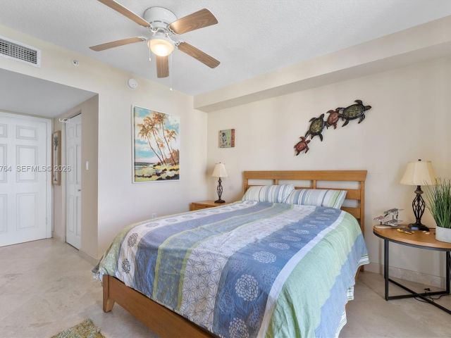 Apartment for sale  Unit #1106 - photo 7526480