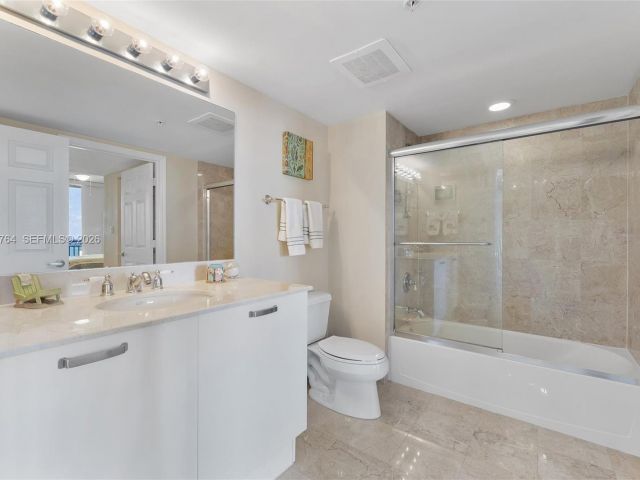 Apartment for sale  Unit #1106 - photo 7526481