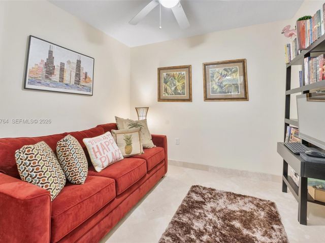 Apartment for sale  Unit #1106 - photo 7526482