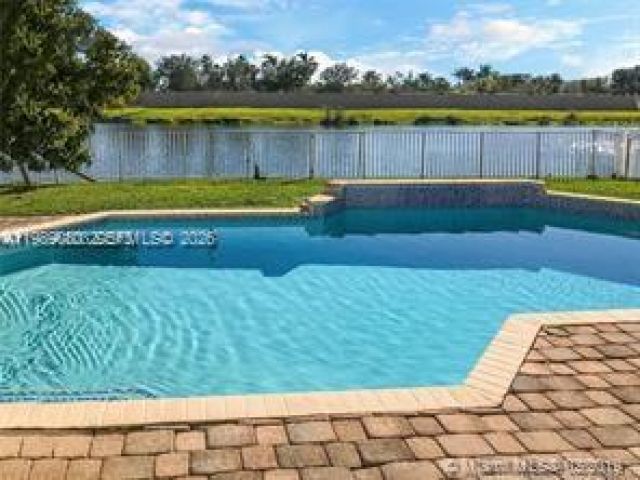 Home for rent at 19150 SW 16th St - photo 7524706