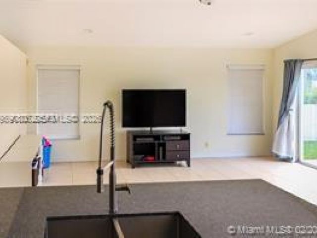 Home for rent at 19150 SW 16th St - photo 7524709