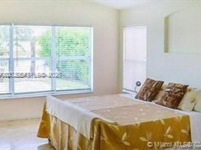 Home for rent at 19150 SW 16th St - photo 7524711