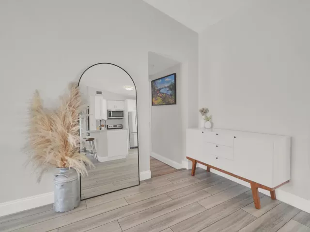 3-bedroom home for sale in Wilton Manors - 2824 NW 6th Avenue - MondialRealty