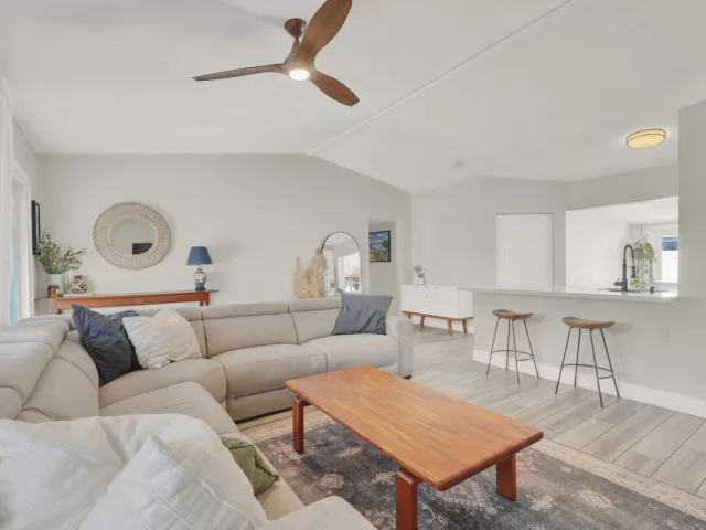 3-bedroom home for sale in Wilton Manors - 2824 NW 6th Avenue - MondialRealty