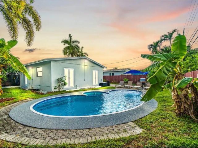 Home for sale at 3161 Riverland Rd - photo 7529950