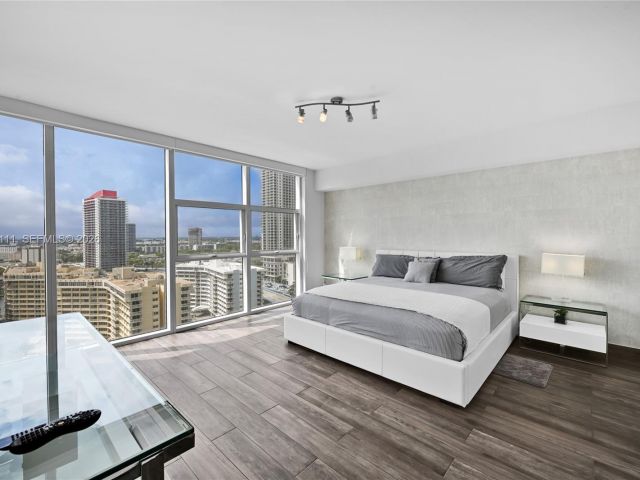 Apartment for rent  Unit #1907 - photo 7526265