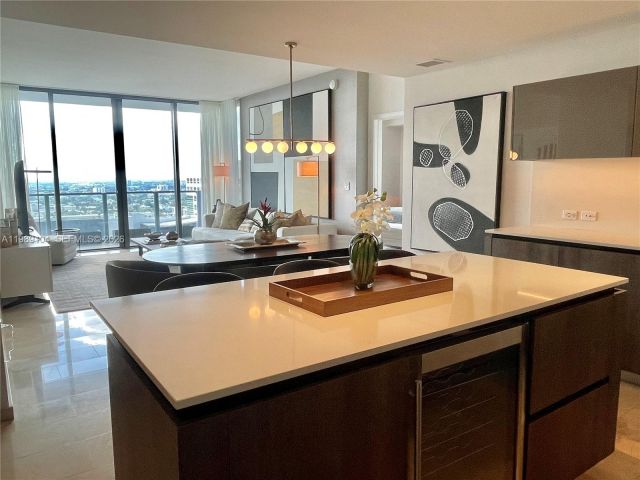 Apartment for sale  Unit #2404 - photo 7533685