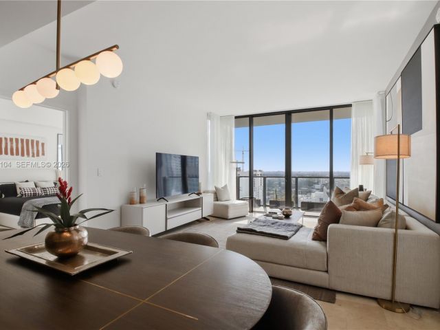 Apartment for sale  Unit #2404 - photo 7533693