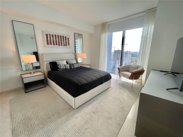 Apartment for sale  Unit #2404 - photo 7533698