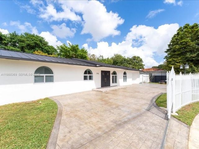 Home for sale at 3345 SW 109th Ct - photo 7525794