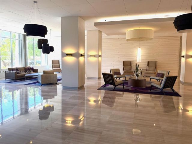 Apartment for rent  Unit #528 - photo 7527591