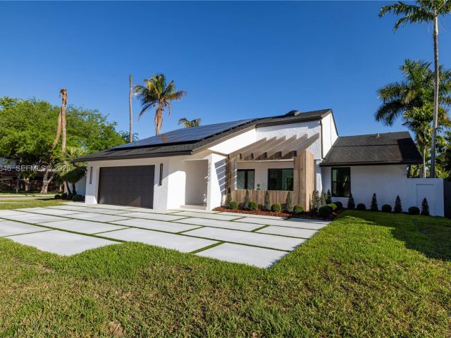 Home for sale at 12271 SW 95th St - photo 7525771