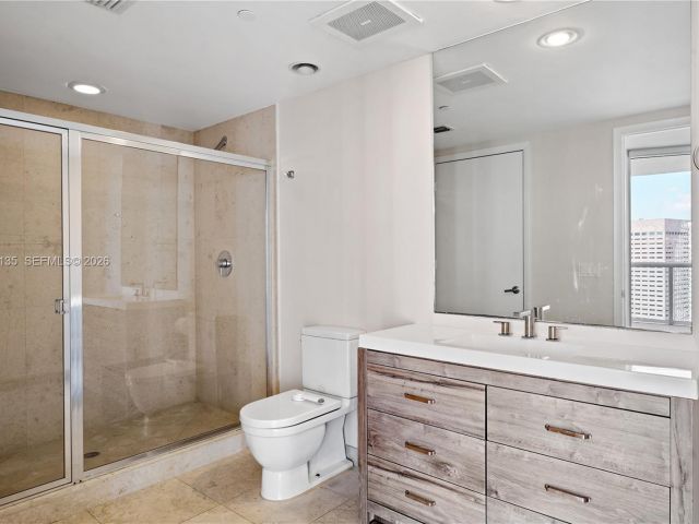 Apartment for rent  Unit #3904 - photo 7527462