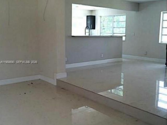 Home for rent at 740 NE 179 TE - photo 7525952