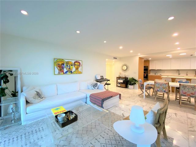 Apartment for rent  Unit #F907 - photo 7526303