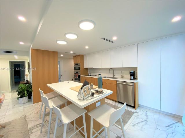 Apartment for rent  Unit #F907 - photo 7526309