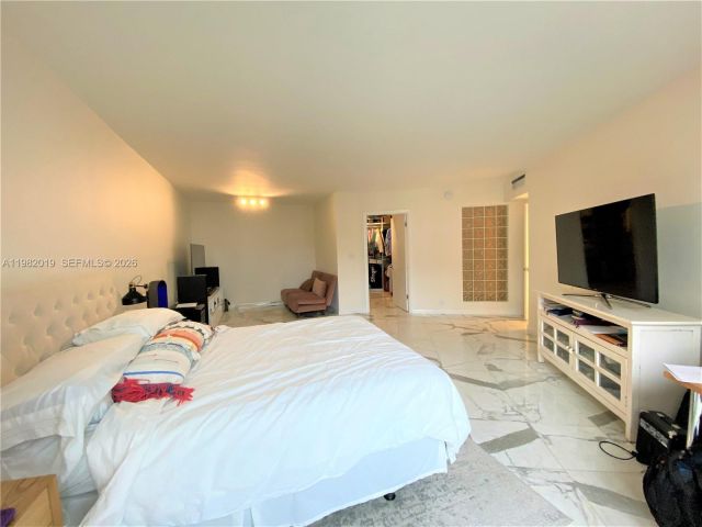 Apartment for rent  Unit #F907 - photo 7526316