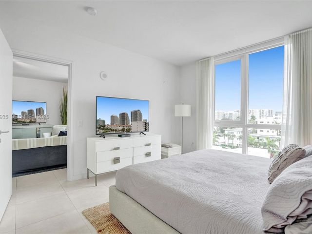 Apartment for rent  Unit #513 - photo 7526007