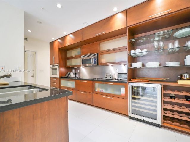 Apartment for rent  Unit #136 - photo 7527790