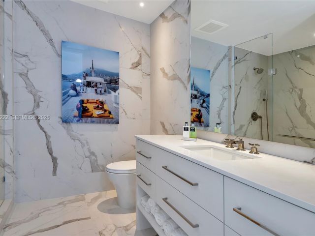 Apartment for rent  Unit #708 - photo 7527218