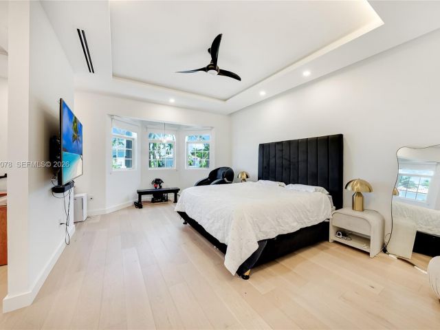 Home for sale at 20765 NE 32nd Ave - photo 7529466